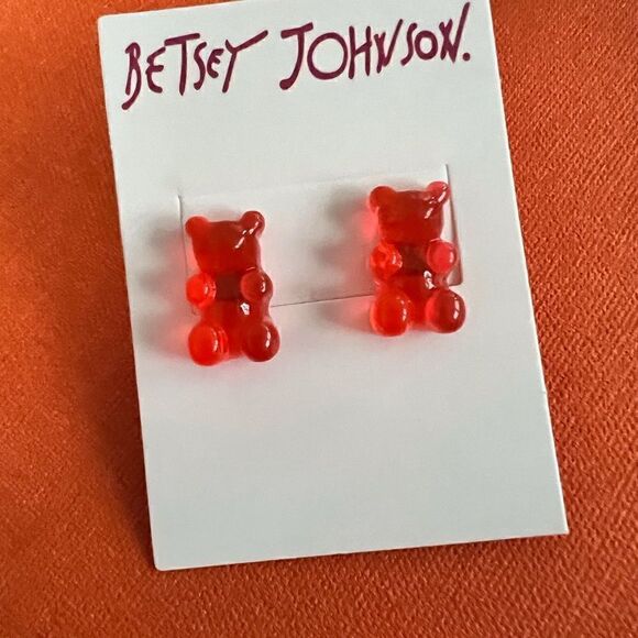 ❤️ Betsey Johnson red gummy bear earrings ❤️ - Picture 4 of 5